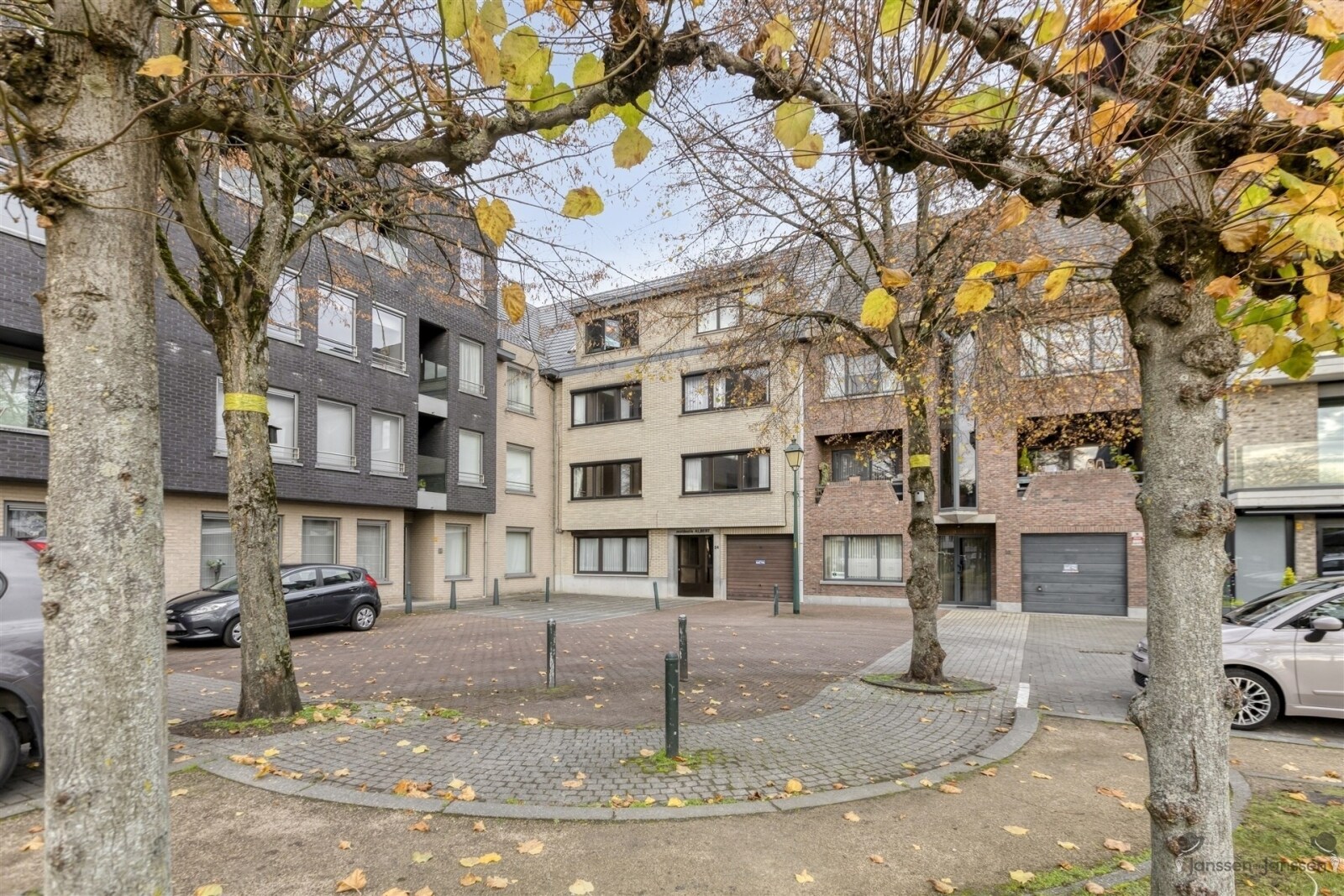 koningalbertIplein242leopoldsburg03.jpg