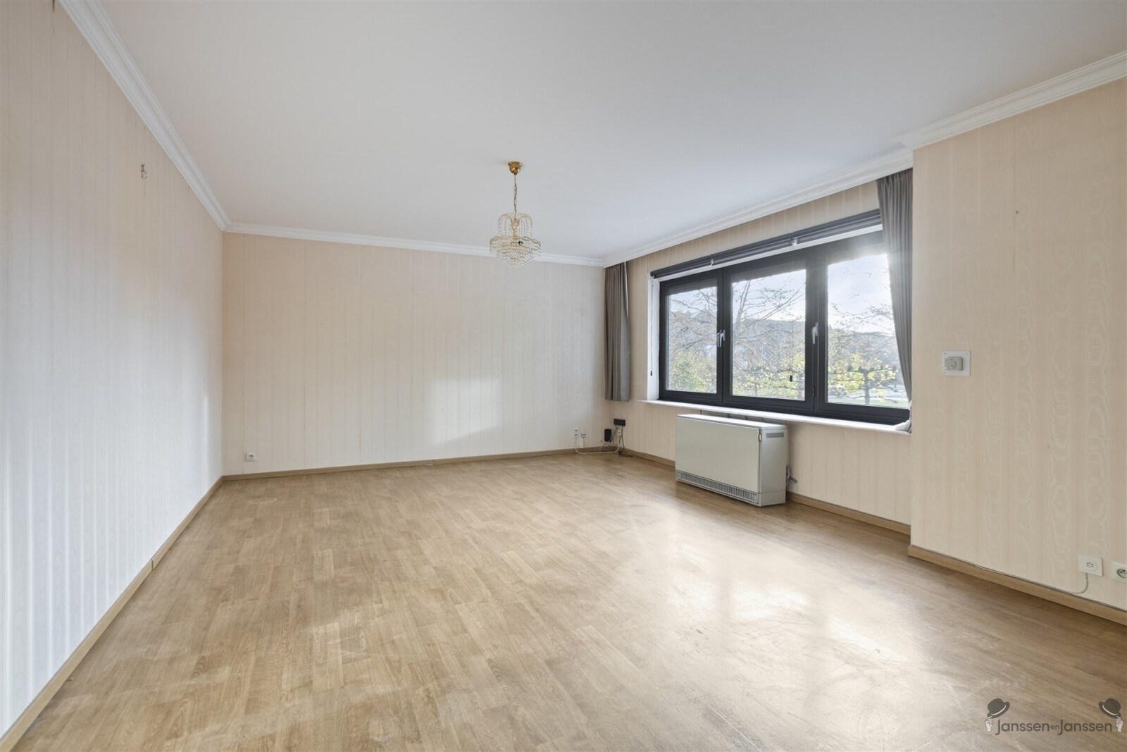 koningalbertIplein242leopoldsburg09.jpg