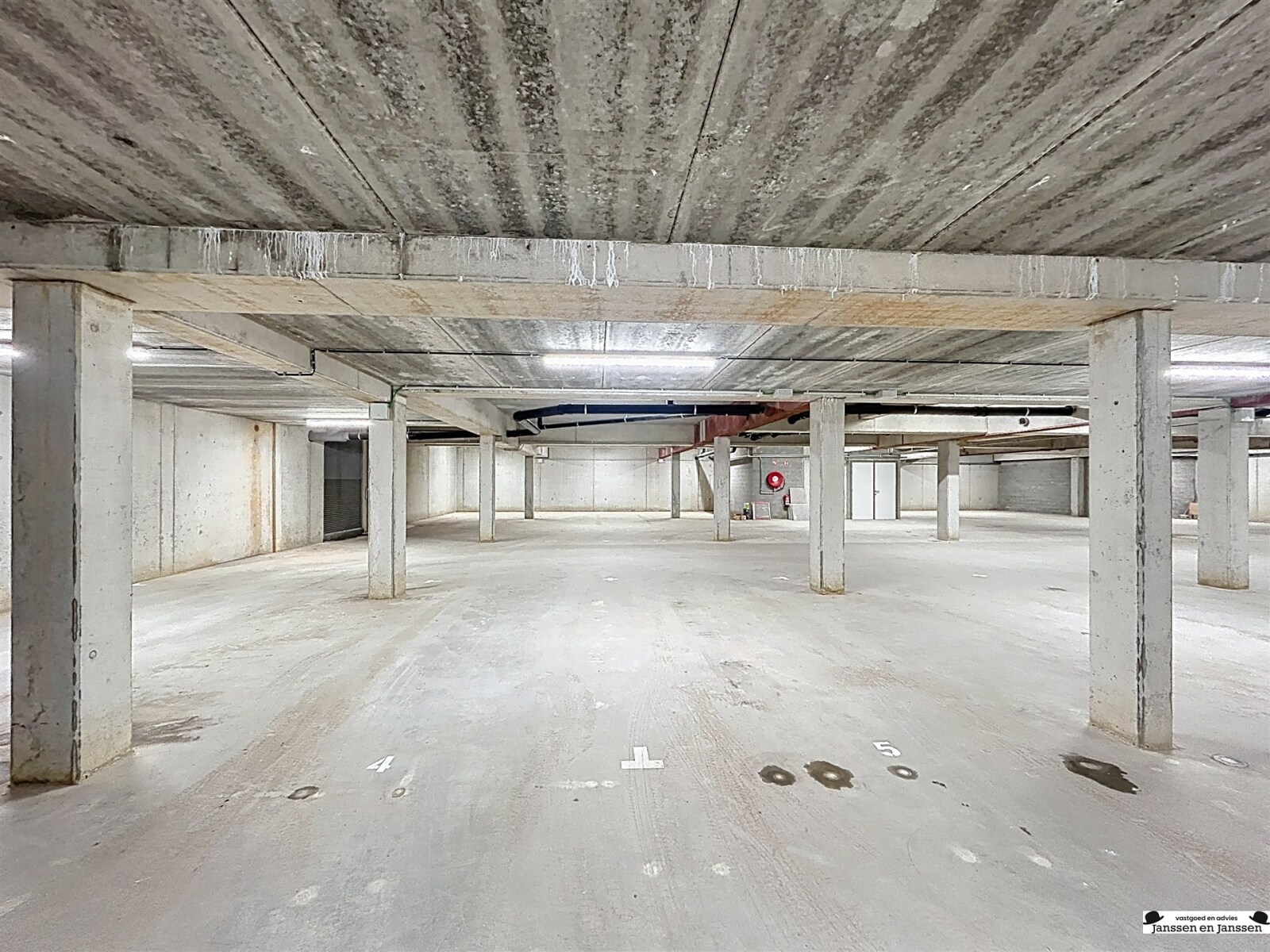 garage_00006