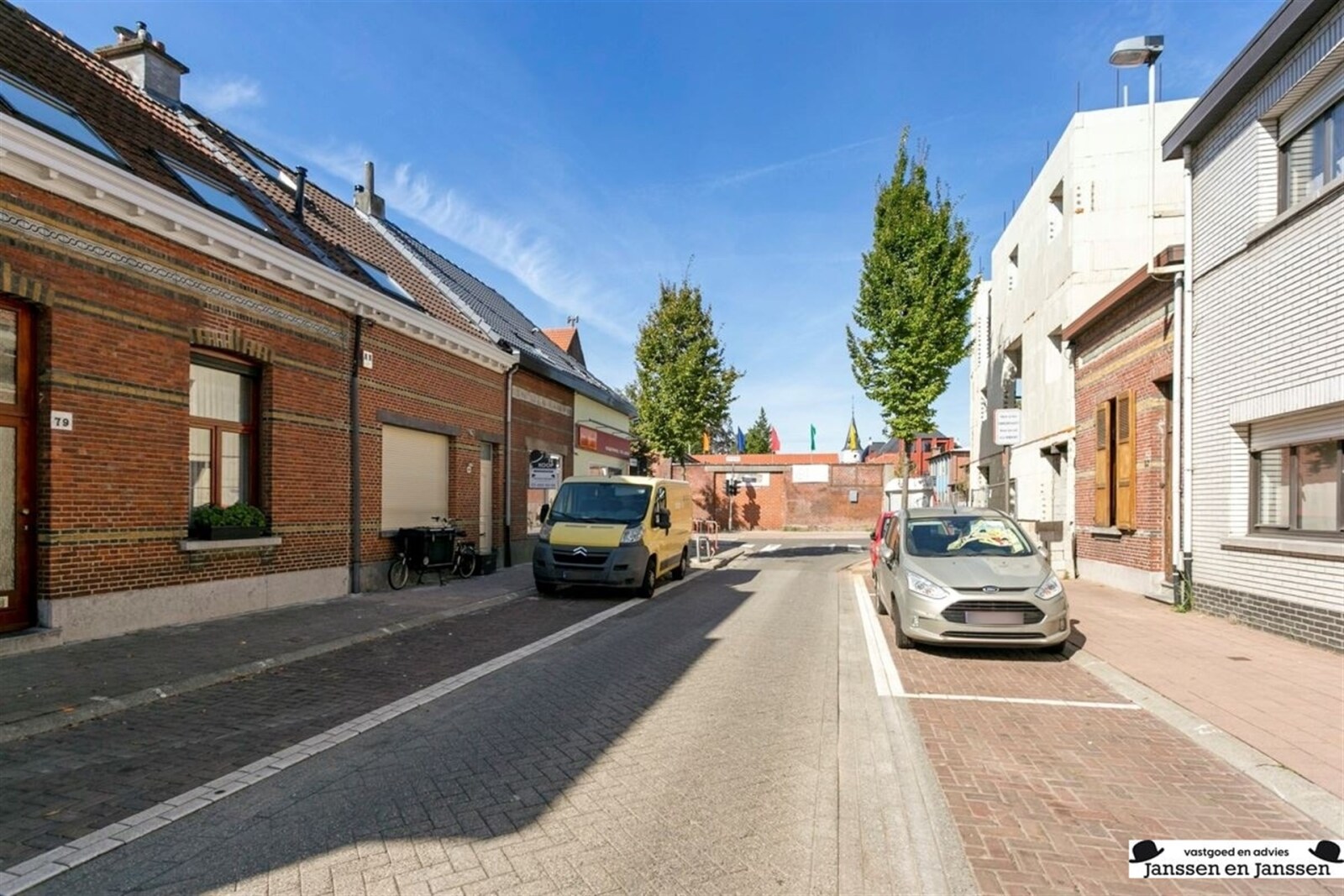 1315095E.jpg