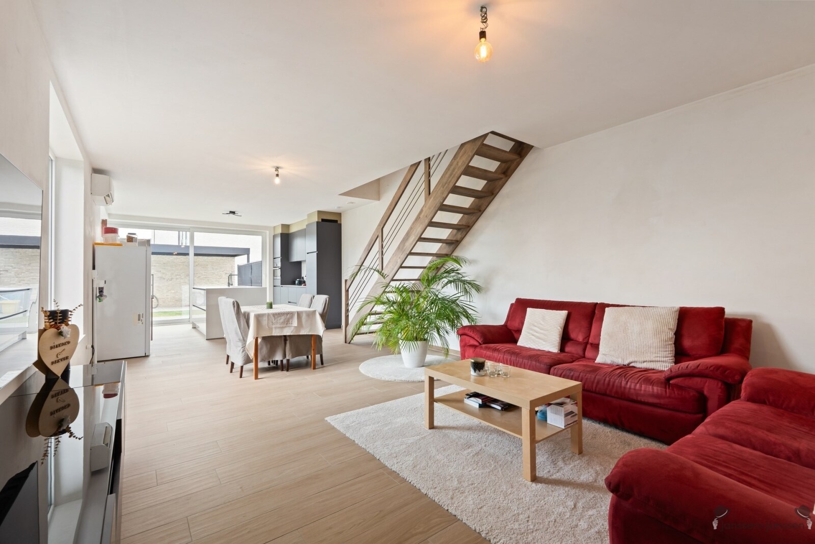 20260602 - SZ - Heikantstraat 20, 2430 Laakdal - 1.jpg