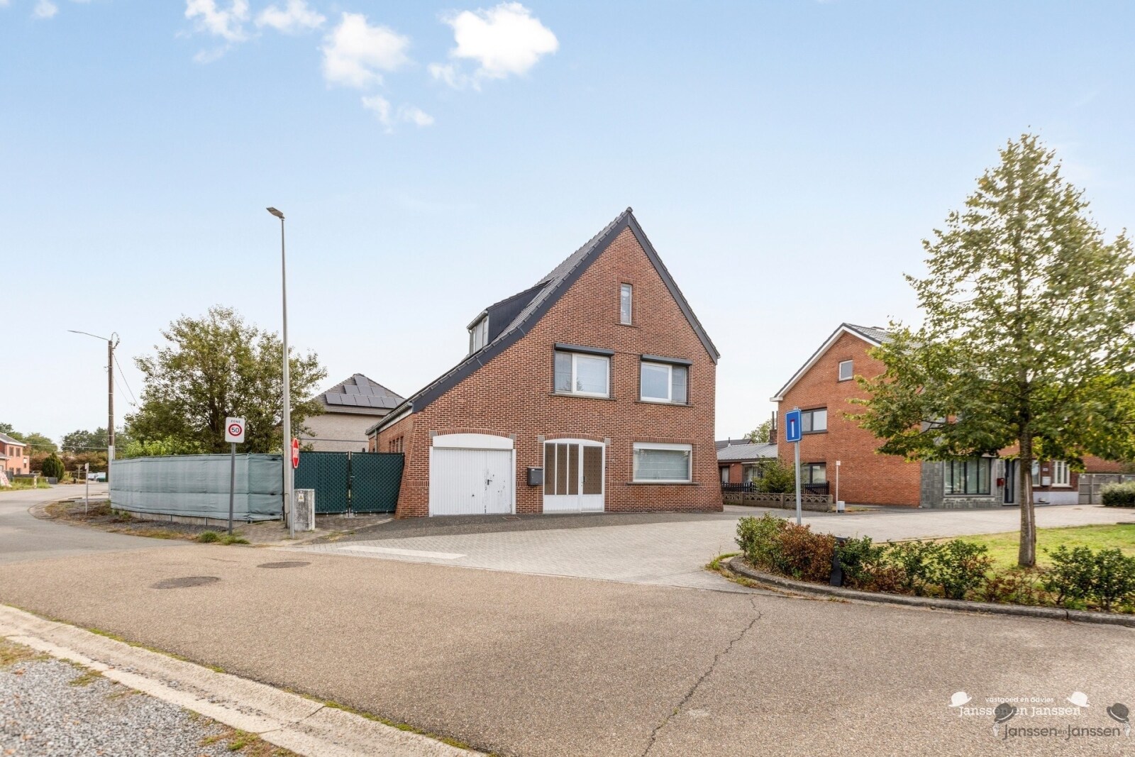 Zavelstraat523520ZonhovenBE-01_logo_highres.jpg