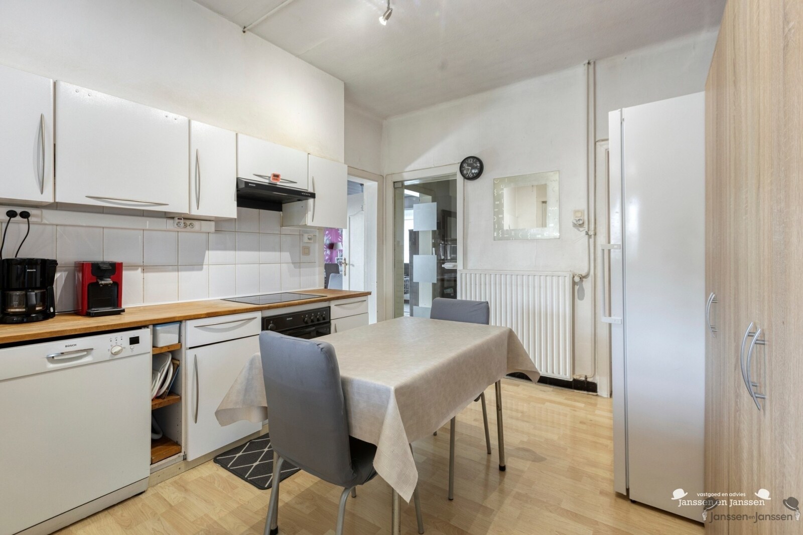 Zavelstraat523520ZonhovenBE-15_logo_highres.jpg
