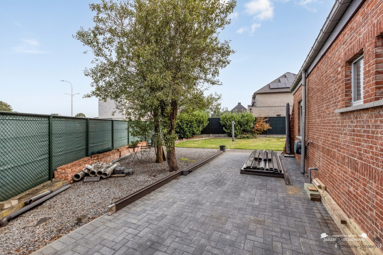 Zavelstraat523520ZonhovenBE-43_logo_highres.jpg